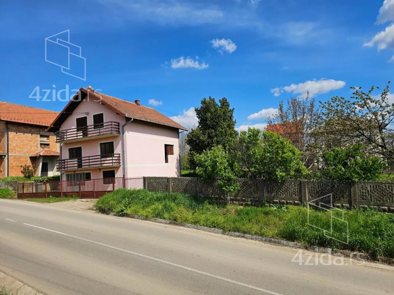 3-etažna kuća | 4zida