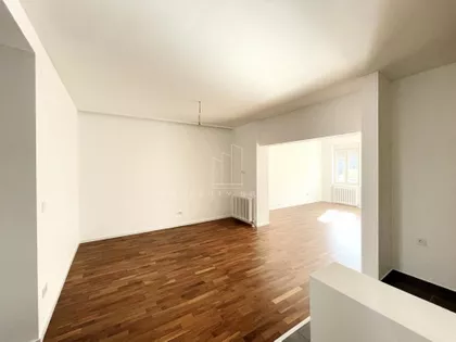 Teodora Hercla | 4zida.rs