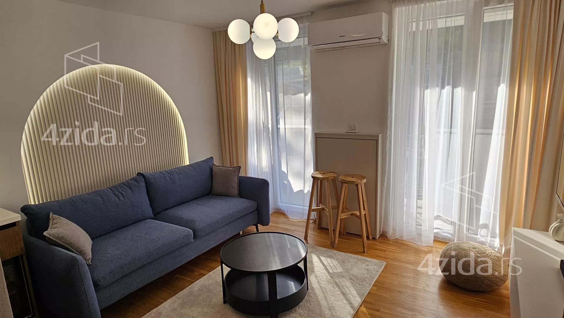 Jednoiposoban stan | 4zida