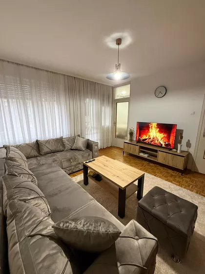 Narodnog Fronta 56 | 4zida.rs