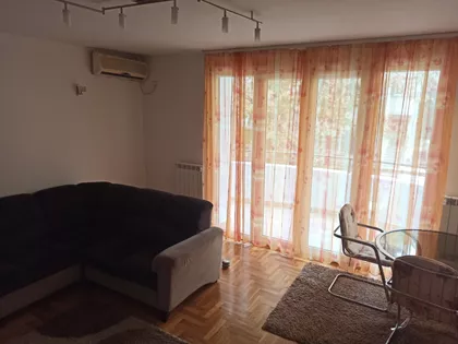 Jove Ilića bb | 4zida.rs