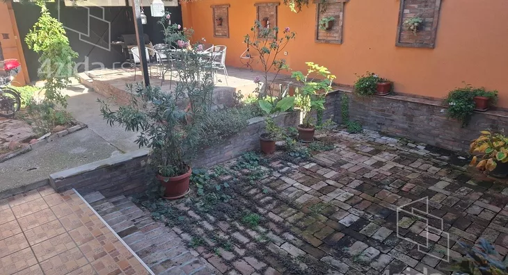 6-etažna kuća | 4zida