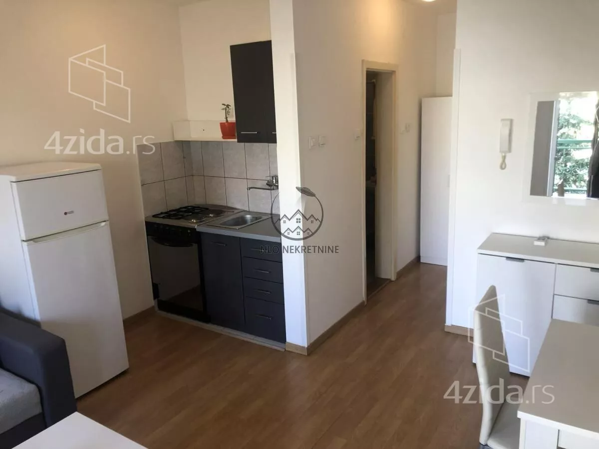 Garsonjera | 4zida
