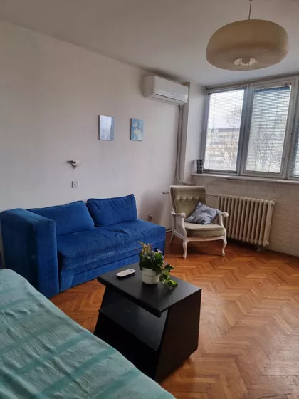 Narodnih Heroja 7 | 4zida.rs