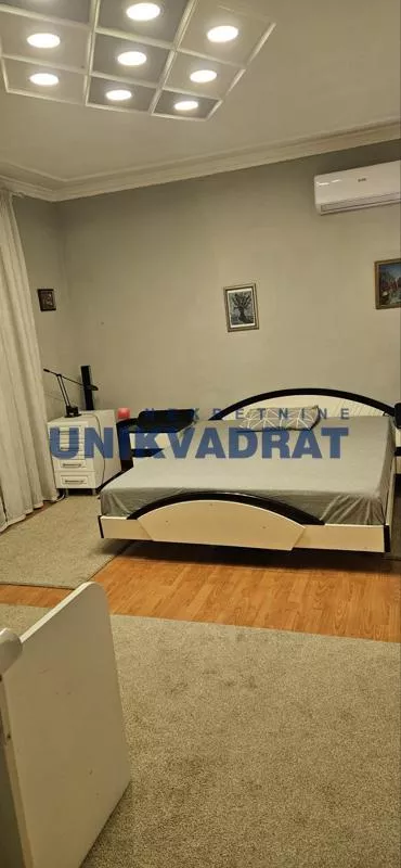 Cara Dušana | 4zida.rs