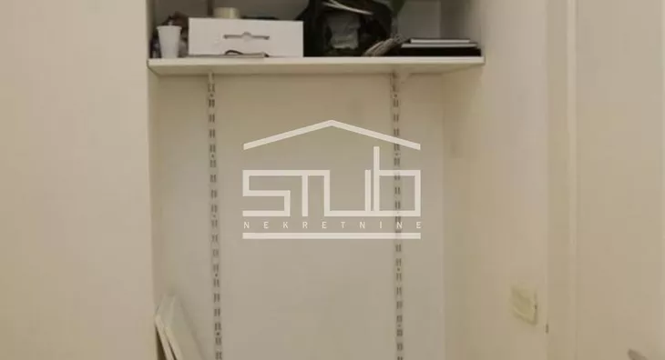 Lokal | 4zida
