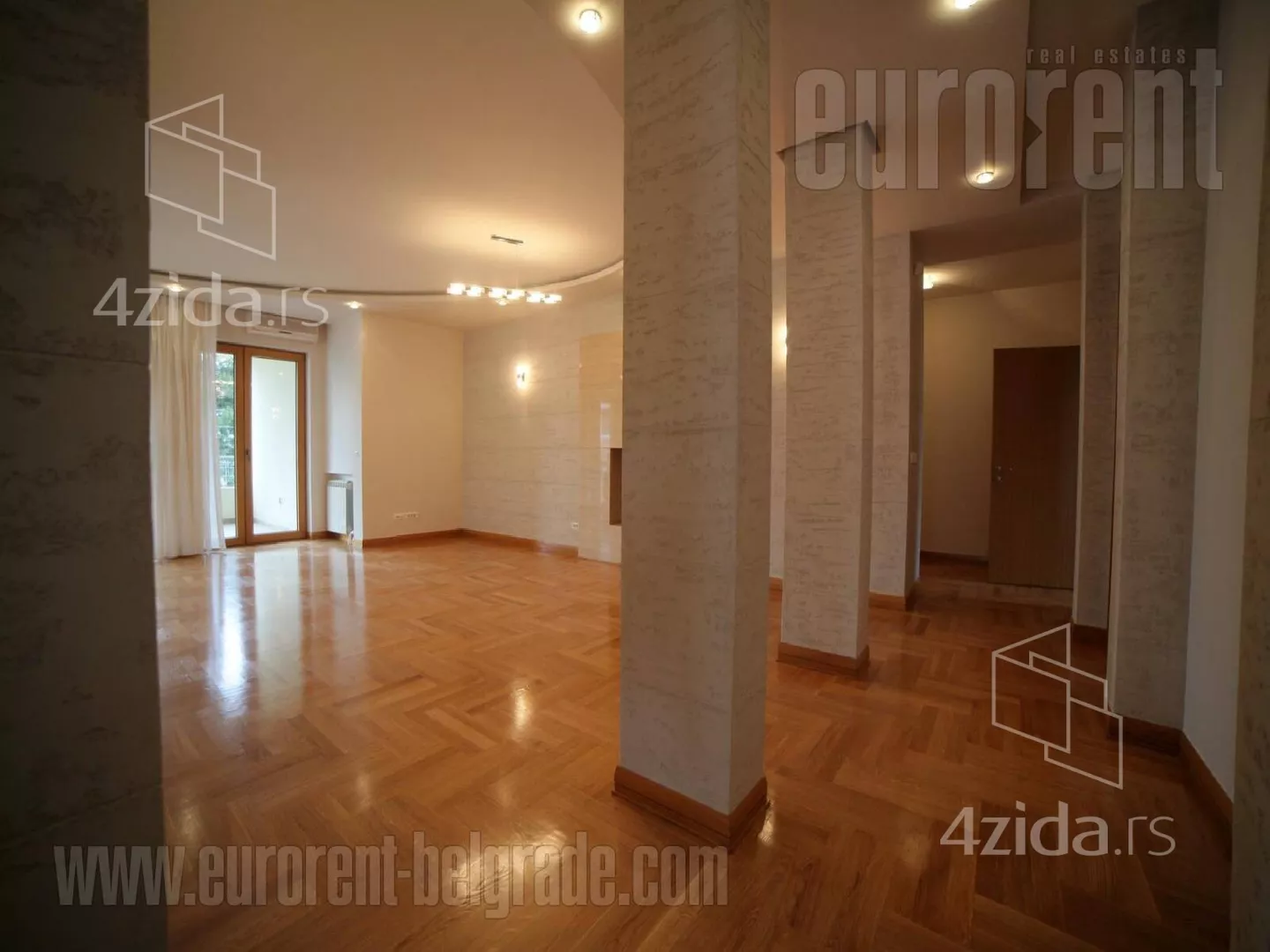 Petoiposoban stan | 4zida