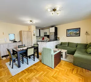 Podbara, Gradske lokacije, Novi Sad, 2.0 stan | 4zida.rs