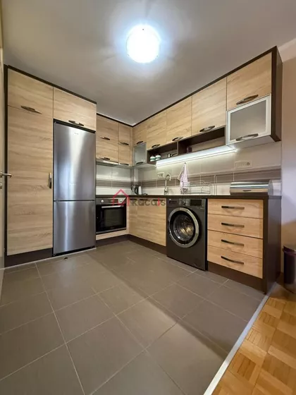 Dunavski kej | 4zida.rs