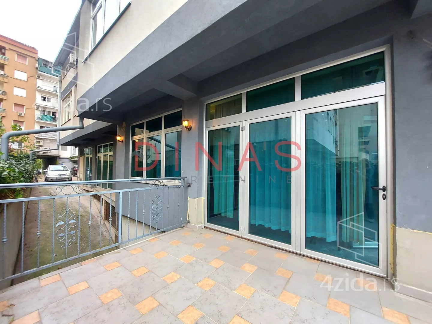 Poslovni prostor | 4zida