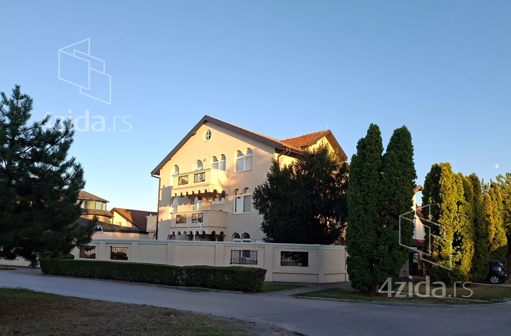 3-etažna kuća | 4zida
