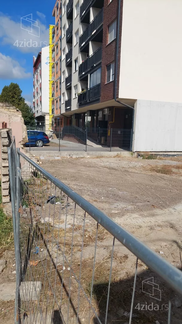 Građevinsko zemljište | 4zida