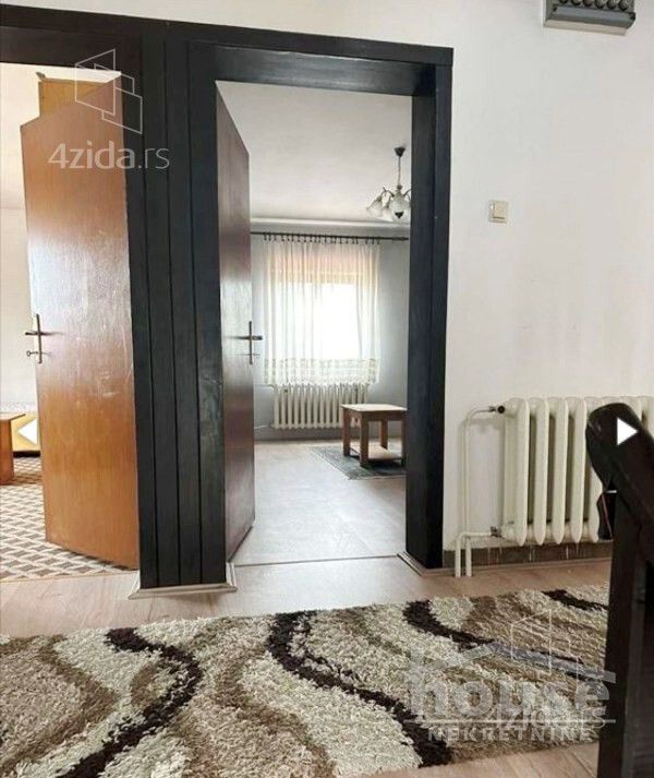 House in Novi Sad, MZ Slana bara - More
