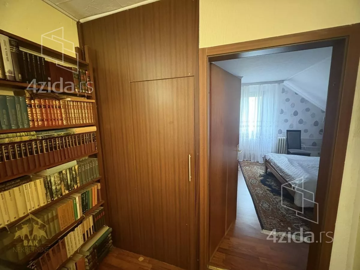 Kuća | 4zida