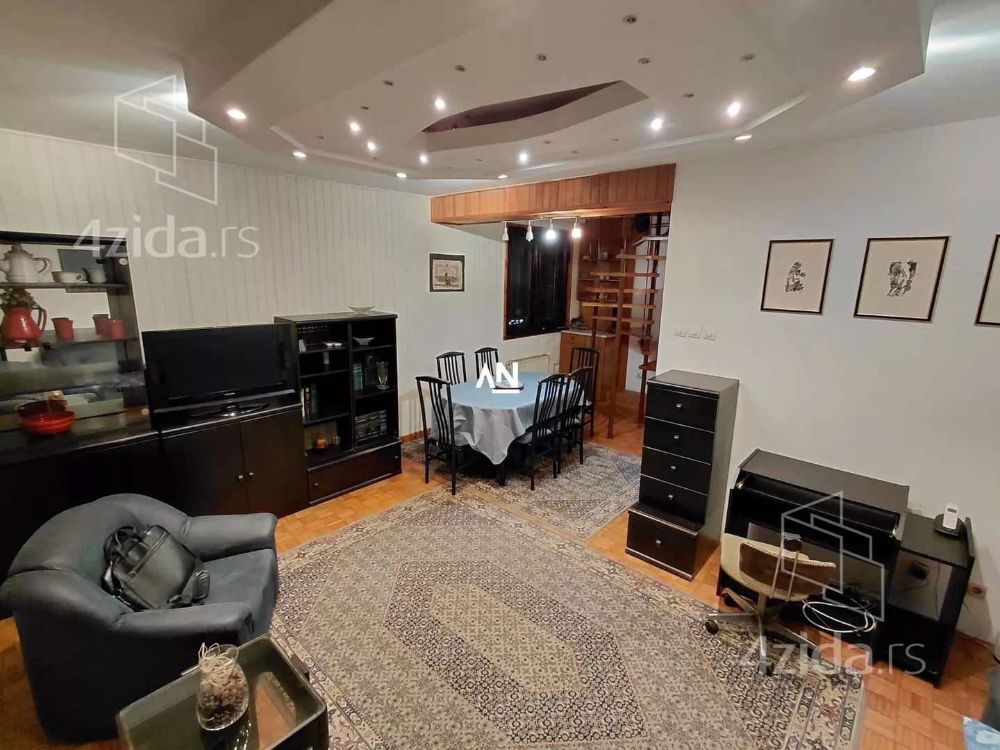 Četvorosoban stan | 4zida