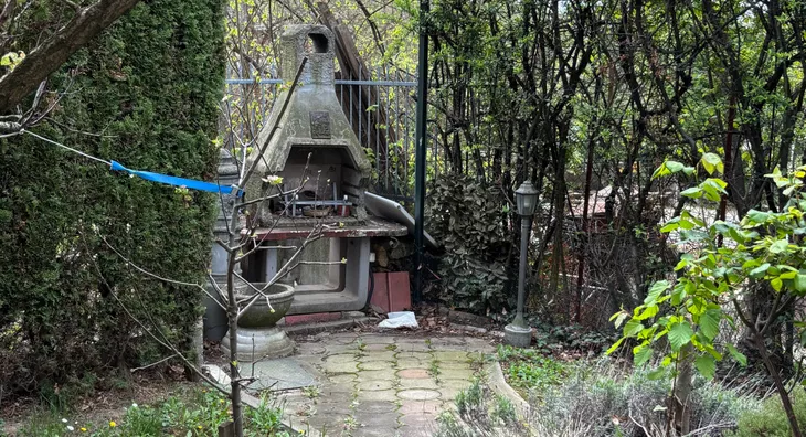 Poslovna zgrada | 4zida