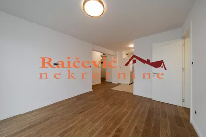 Nikolaja Hartviga | 4zida.rs