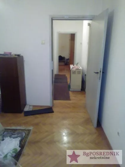 Dejana Smiljkovića | 4zida.rs
