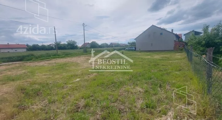 Građevinsko zemljište | 4zida