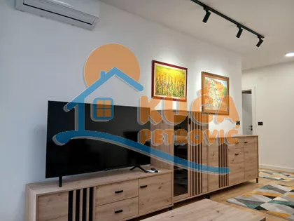 Marije Bursać | 4zida.rs