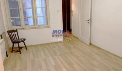 Maršala Birjuzova | 4zida.rs