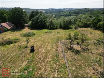 Vrčin podavalski deo | 4zida.rs