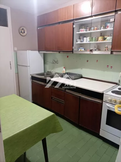 Bulevar Cara Lazara | 4zida.rs