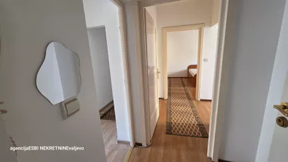 Karađorđeva | 4zida.rs