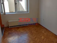 Centar, Zemun opština, Beograd | 4zida.rs