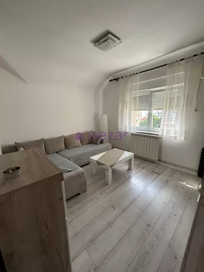 Vukov Spomenik | 4zida.rs