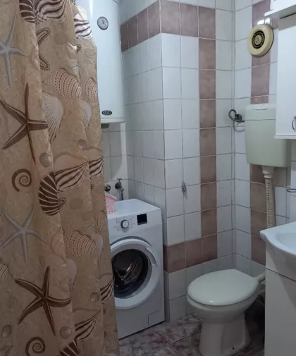 Bulevar Cara Lazara | 4zida.rs