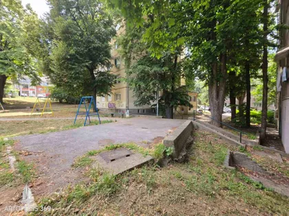 Danteova | 4zida.rs