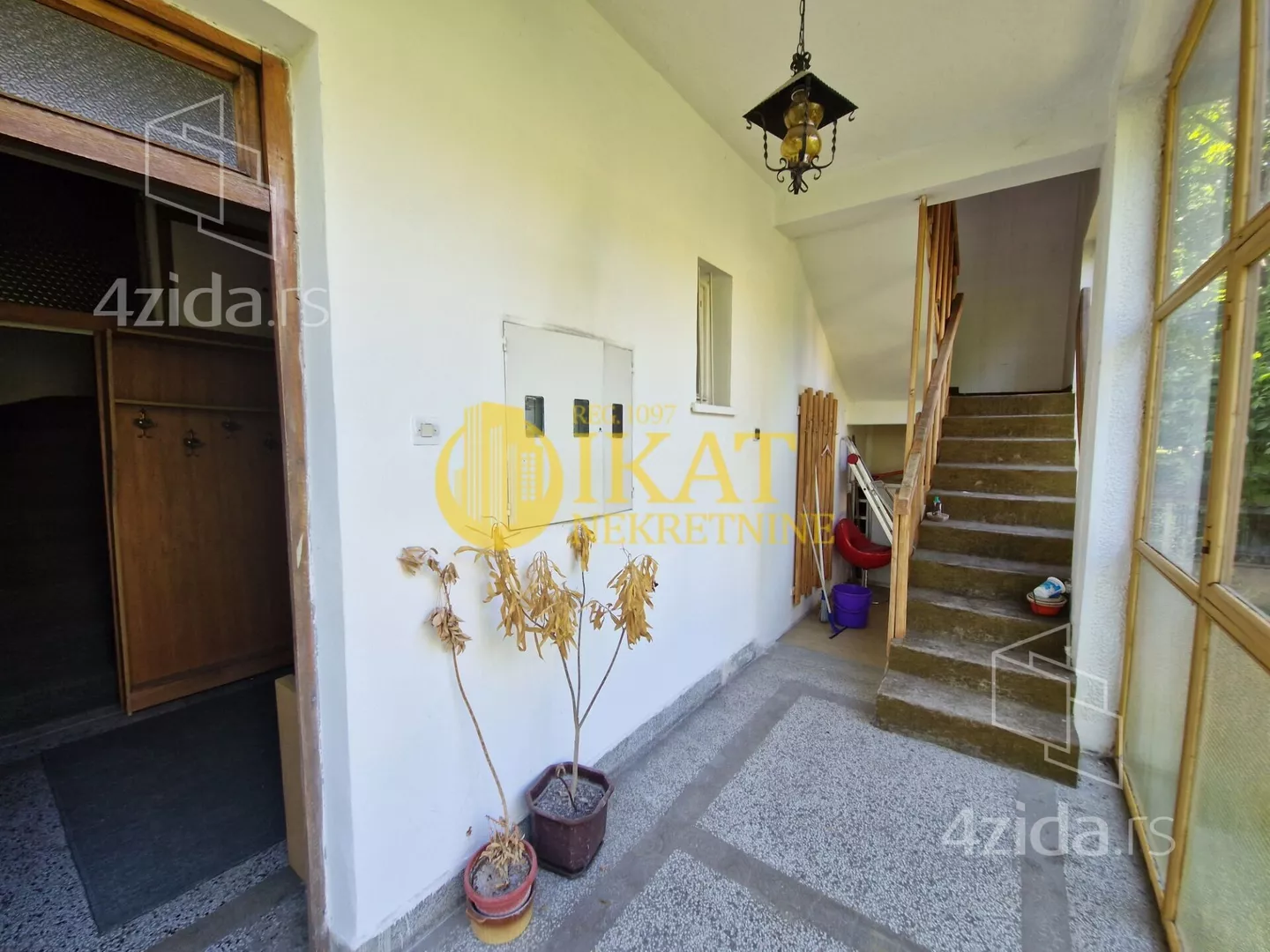 4-etažna kuća | 4zida