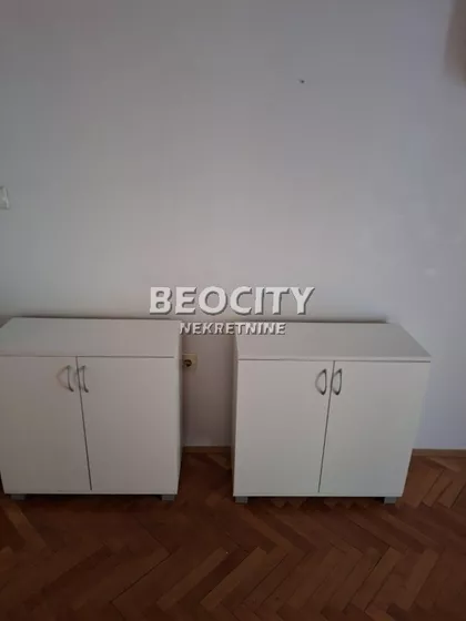 Ace Joksimovića | 4zida.rs