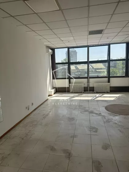 Palmira Toljatija | 4zida.rs