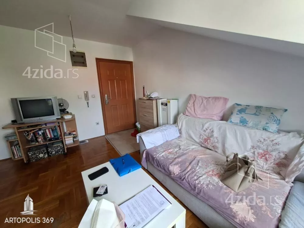 Garsonjera | 4zida