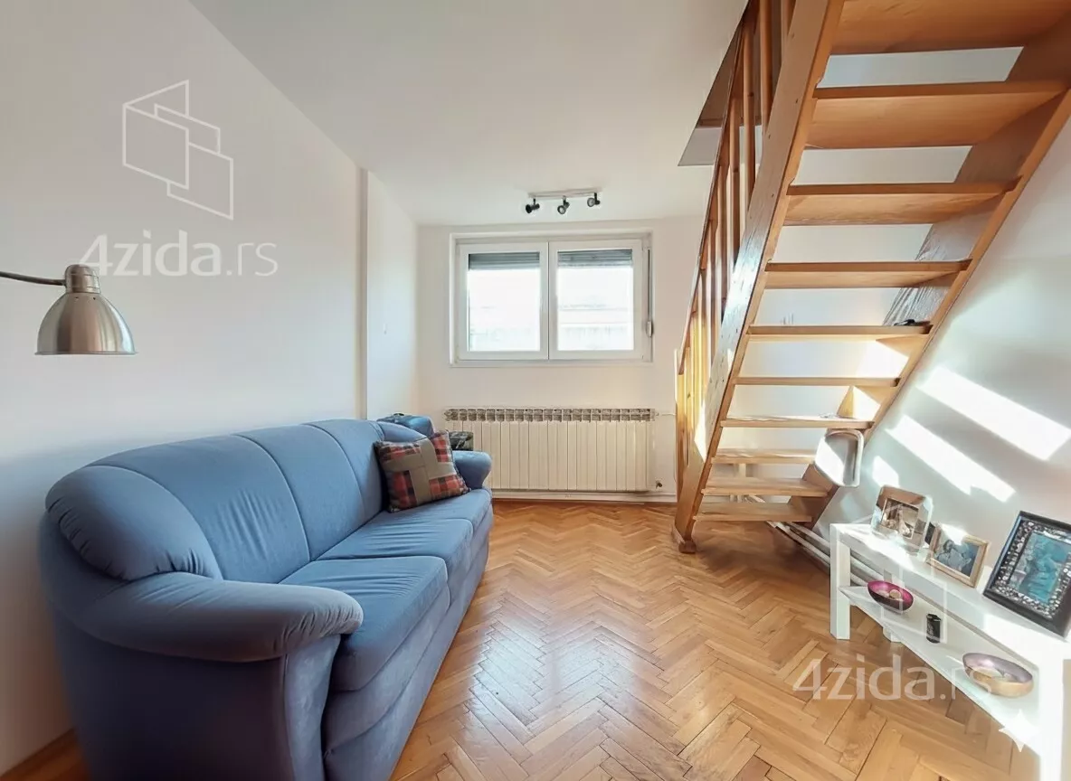 Šestosoban stan | 4zida