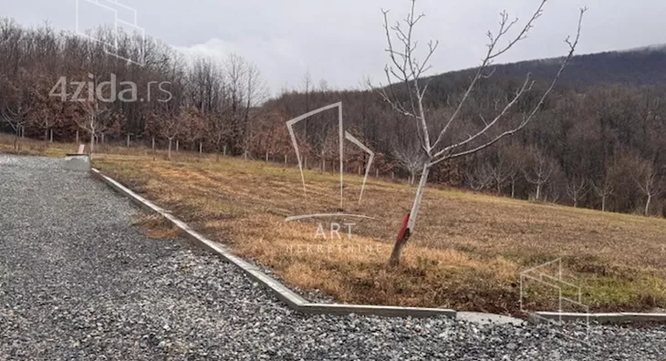 Građevinsko zemljište | 4zida