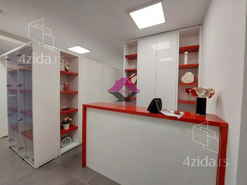 Poslovni prostor | 4zida