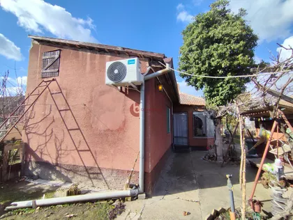 Mali Radanovac | 4zida.rs