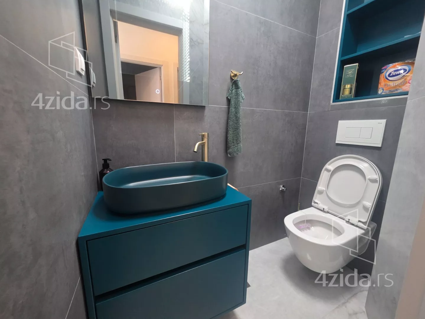 Troiposoban stan | 4zida