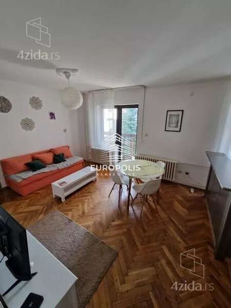 4-etažna kuća | 4zida