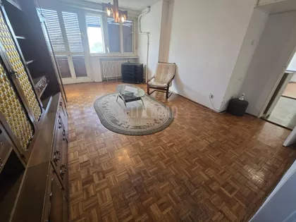 Karađorđev trg | 4zida.rs