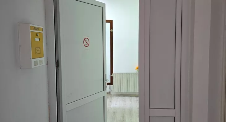 Šestosoban stan | 4zida