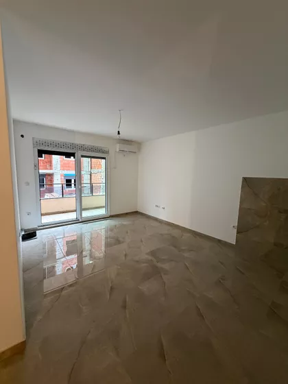 Obilićeva 102 | 4zida.rs