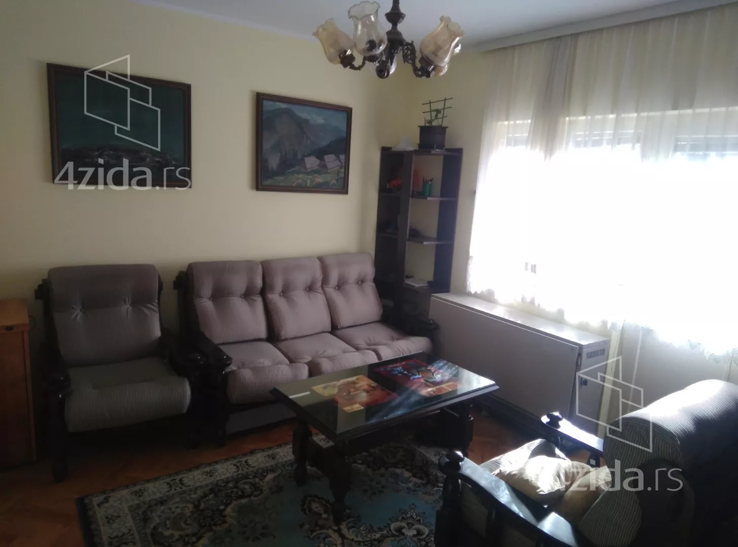 Troiposoban stan | 4zida