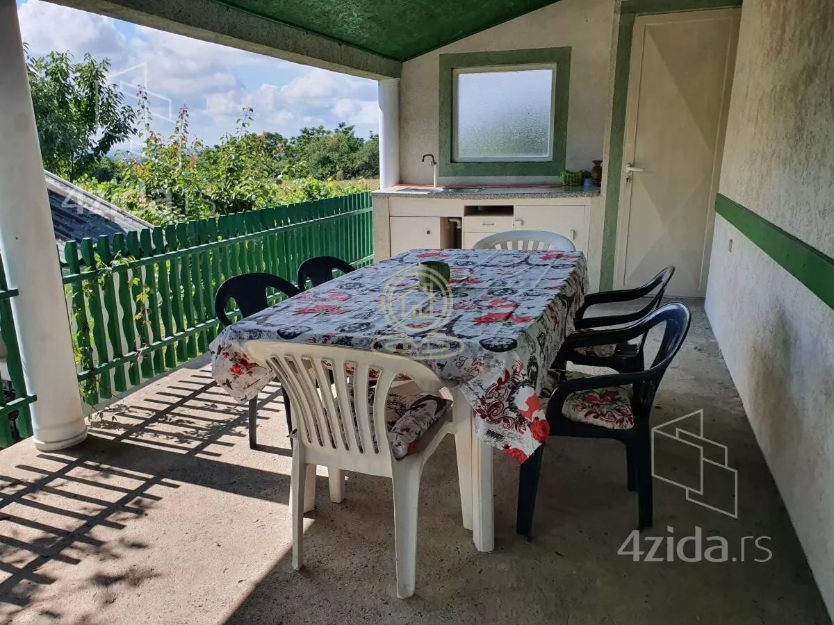 Kuća | 4zida