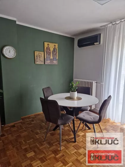 Novo Naselje | 4zida.rs