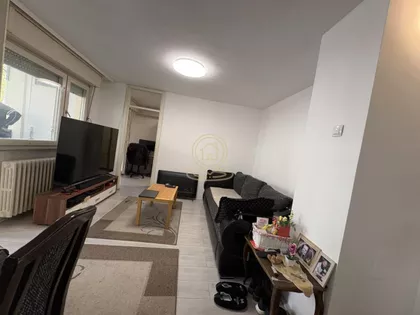 Seljačkih Buna | 4zida.rs