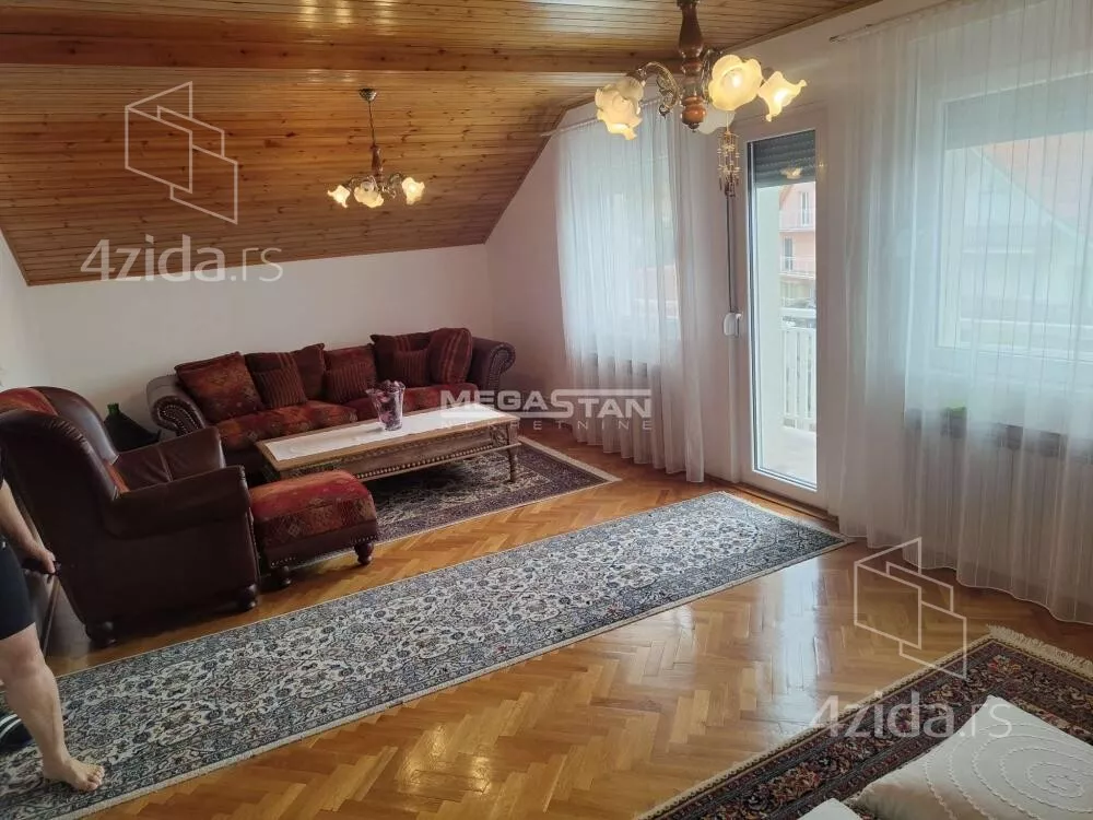 3-etažna kuća | 4zida